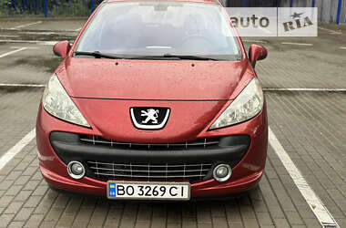 Хетчбек Peugeot 207 2008 в Тернополі