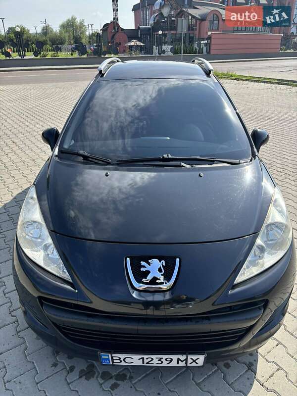 Універсал Peugeot 207 2010 в Дрогобичі
