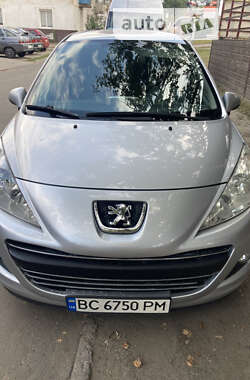 Хэтчбек Peugeot 207 2010 в Малине