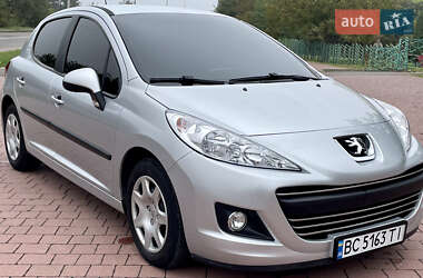 Хетчбек Peugeot 207 2010 в Трускавці