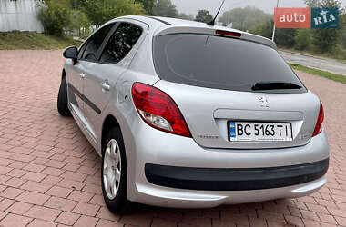 Хетчбек Peugeot 207 2010 в Трускавці