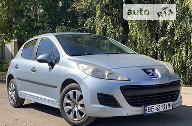 Хэтчбек Peugeot 207 2010 в Николаеве