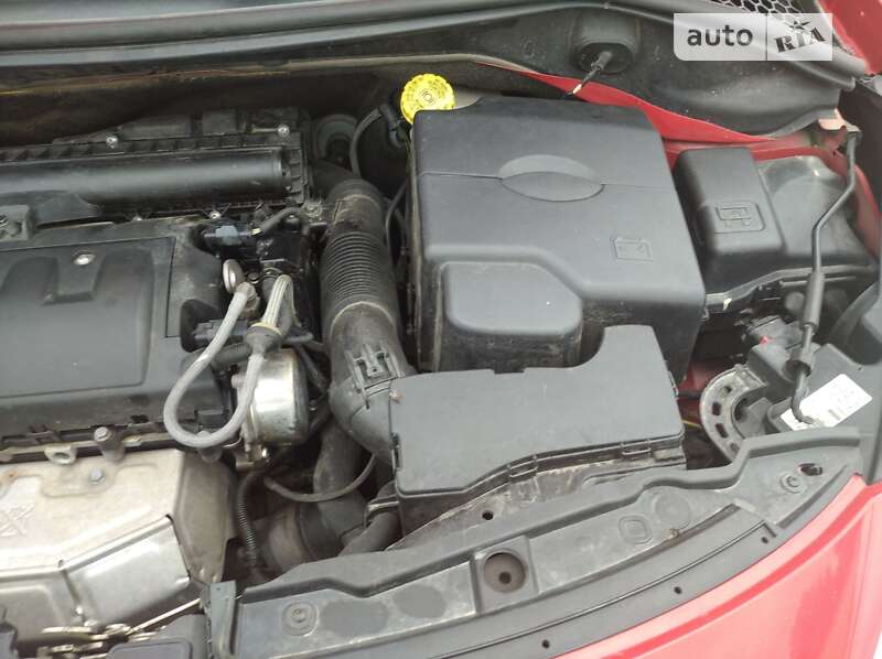 Универсал Peugeot 207 2008 в Яворове