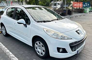 Peugeot 207 2012