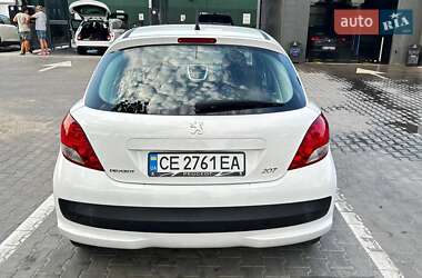 Хэтчбек Peugeot 207 2012 в Черновцах