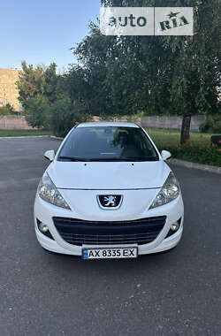 Peugeot 207 2011