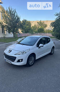 Peugeot 207 2011 Peugeot 207 2011