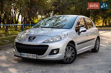 Peugeot 207 2010