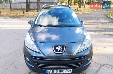 Peugeot 207 2010