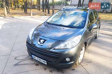 Универсал Peugeot 207 2010 в Днепре