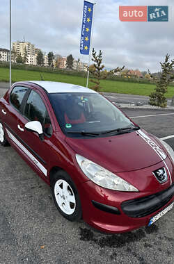 Хетчбек Peugeot 207 2007 в Чернівцях