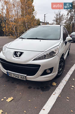 Хэтчбек Peugeot 207 2010 в Кривом Роге