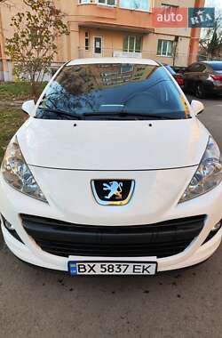 Хэтчбек Peugeot 207 2011 в Хмельницком