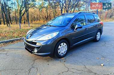 Универсал Peugeot 207 2009 в Киеве