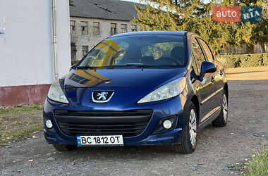 Хэтчбек Peugeot 207 2010 в Вапнярке