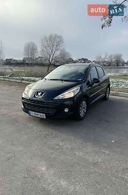 Хэтчбек Peugeot 207 2011 в Киеве