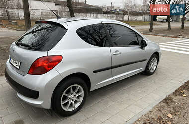 Хэтчбек Peugeot 207 2007 в Черкассах