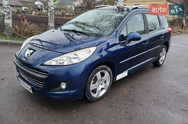 Универсал Peugeot 207 2010 в Ровно