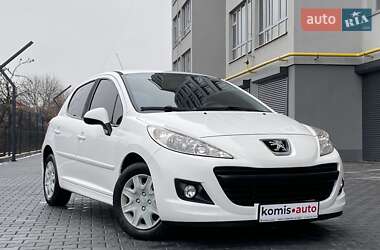 Peugeot 207 2011