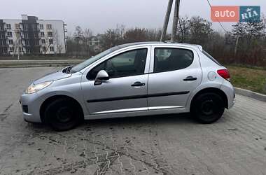 Хетчбек Peugeot 207 2010 в Львові