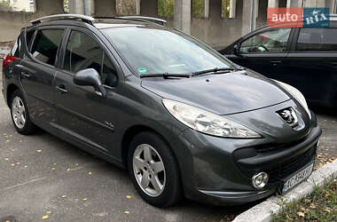 Универсал Peugeot 207 2009 в Киеве