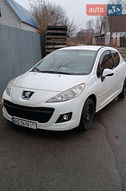 Peugeot 207 2011