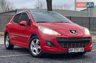 Хетчбек Peugeot 207 2012 в Токмаку