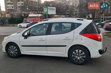 Peugeot 207 2010