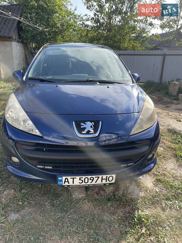 Хетчбек Peugeot 207 2008 в Яремчі