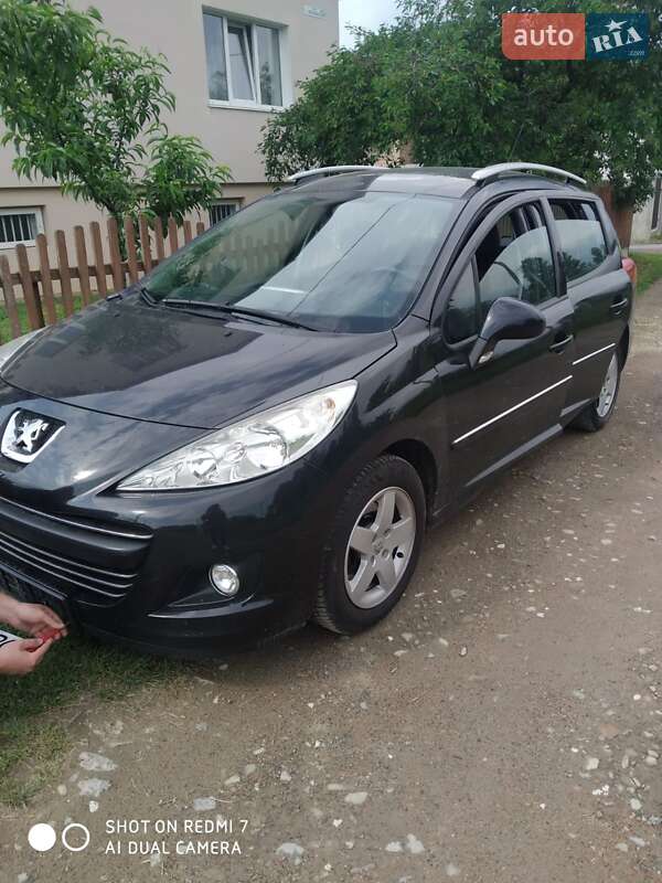 Універсал Peugeot 207 2010 в Трускавці