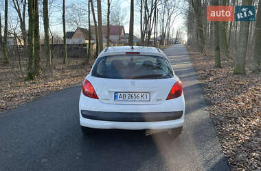 Хетчбек Peugeot 207 2008 в Ладижині