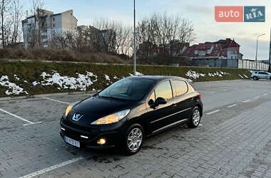 Хетчбек Peugeot 207 2008 в Тернополі