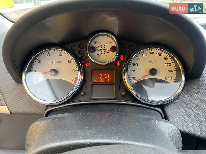Универсал Peugeot 207 2009 в Николаеве