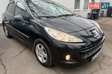 Хетчбек Peugeot 207 2010 в Одесі