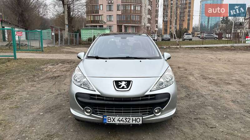Peugeot 207 2008