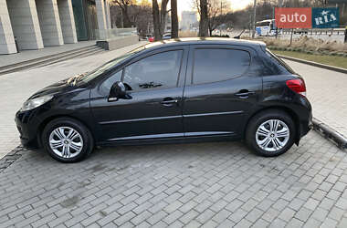 Хетчбек Peugeot 207 2010 в Броварах