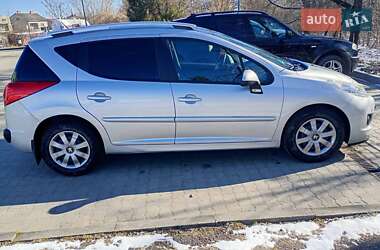 Универсал Peugeot 207 2012 в 