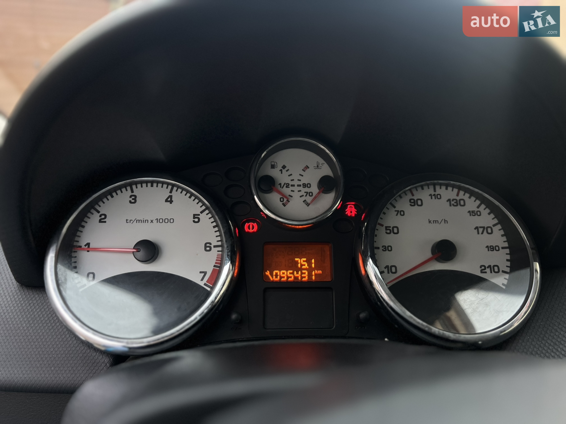 2011 Peugeot 207 - мініатюра 14