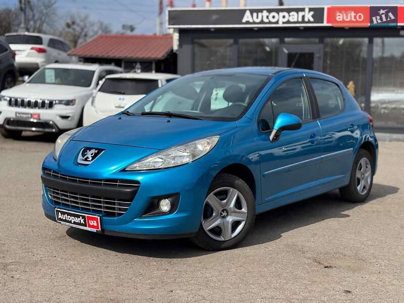 Peugeot 207 2011