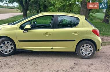 Хэтчбек Peugeot 207 2008 в 