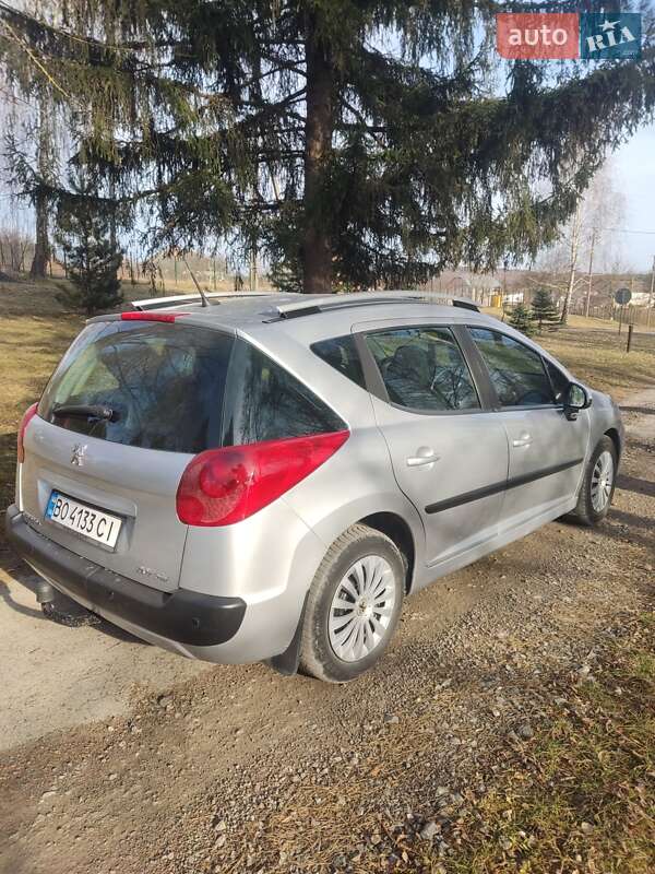 Універсал Peugeot 207 2009 в Бережанах