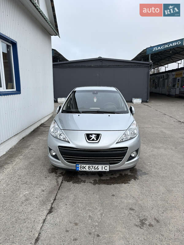 Хетчбек Peugeot 207 2009 в Вараші фото 26 Хетчбек Peugeot 207 2009 в Вараші