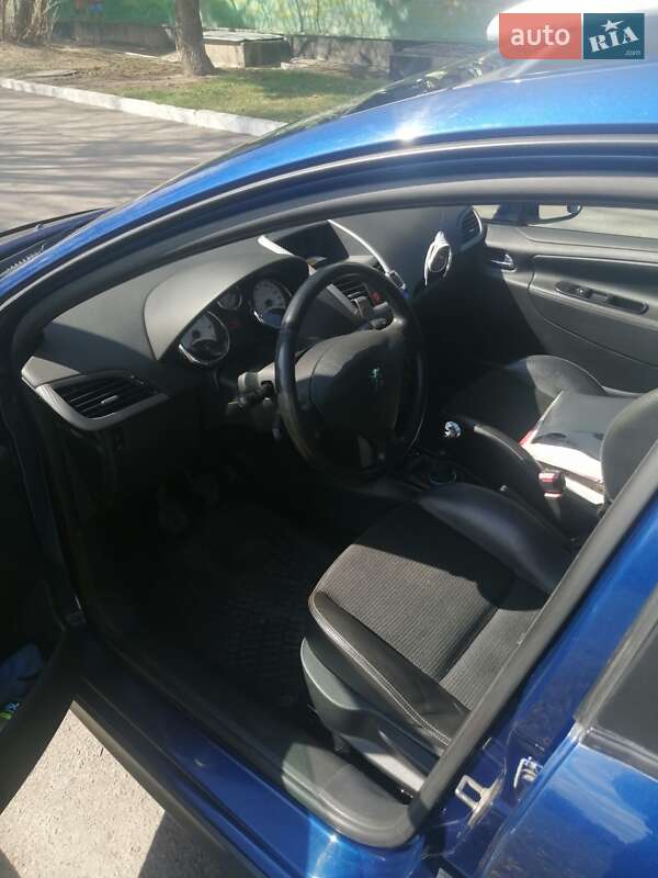 Універсал Peugeot 207 2008 в Рівному