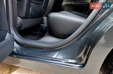 Хэтчбек Peugeot 207 2012 в 