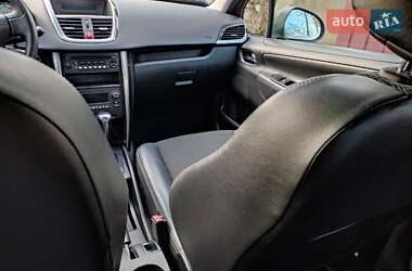 Хэтчбек Peugeot 207 2012 в 