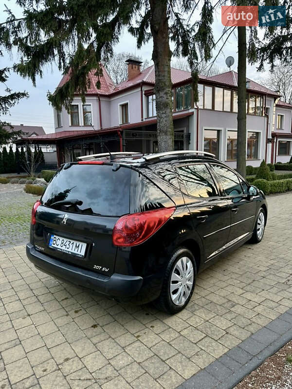 Универсал Peugeot 207 2009 в Новояворовске