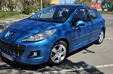 Peugeot 207 2011 Peugeot 207 2011
