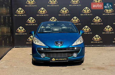 Кабриолет Peugeot 207 2007 в 