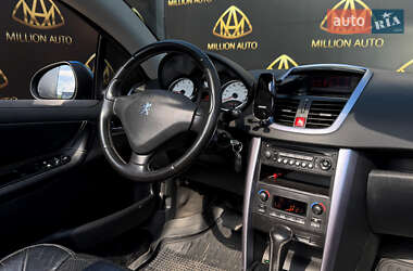 Кабриолет Peugeot 207 2007 в 