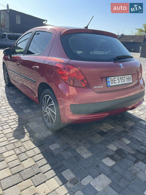 Хетчбек Peugeot 207 2007 в Миколаєві